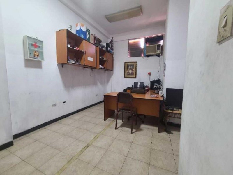 Foto Local en Venta en Valencia, Valencia, Carabobo - U$D 115.000 - LOV234447 - BienesOnLine