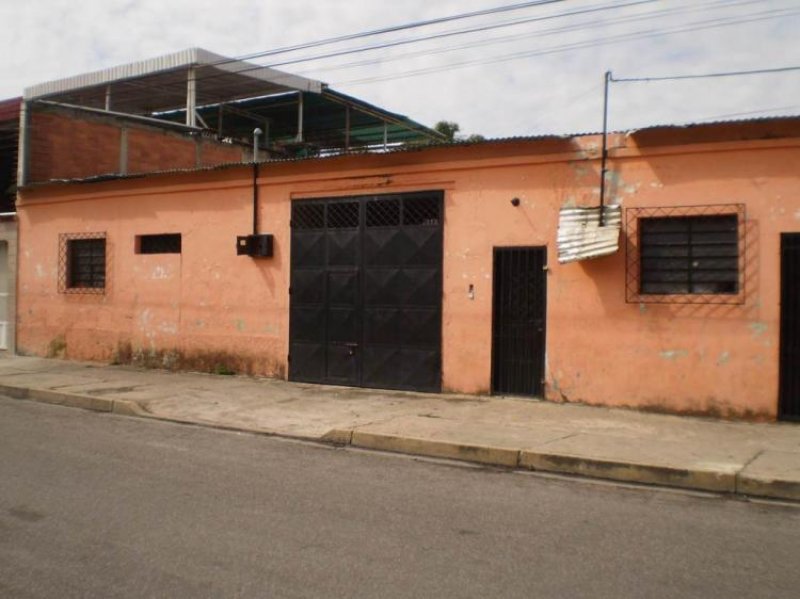 Foto Local en Venta en Maracay, Aragua - BsF 900.000 - LOV38030 - BienesOnLine