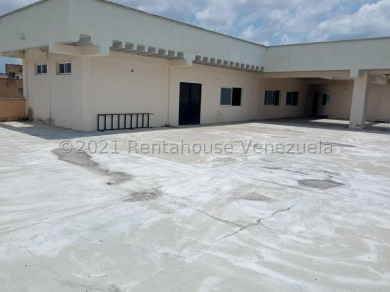 Foto Local en Venta en los guayabitos, Naguanagua, Carabobo - U$D 300.000 - LOV163405 - BienesOnLine