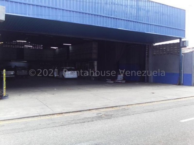Local en Venta Los Rosales # 25-14842 G. 04143054662 / 04143247646
