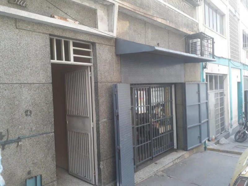 Foto Local en Venta en Municipio Libertador Caracas, Altagracia, Distrito Federal - U$D 15.000 - LOV121804 - BienesOnLine