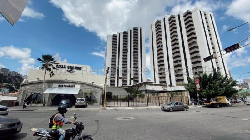 Foto Local en Venta en El Rosal, Caracas, Distrito Federal - U$D 3.000.000 - LOV191341 - BienesOnLine