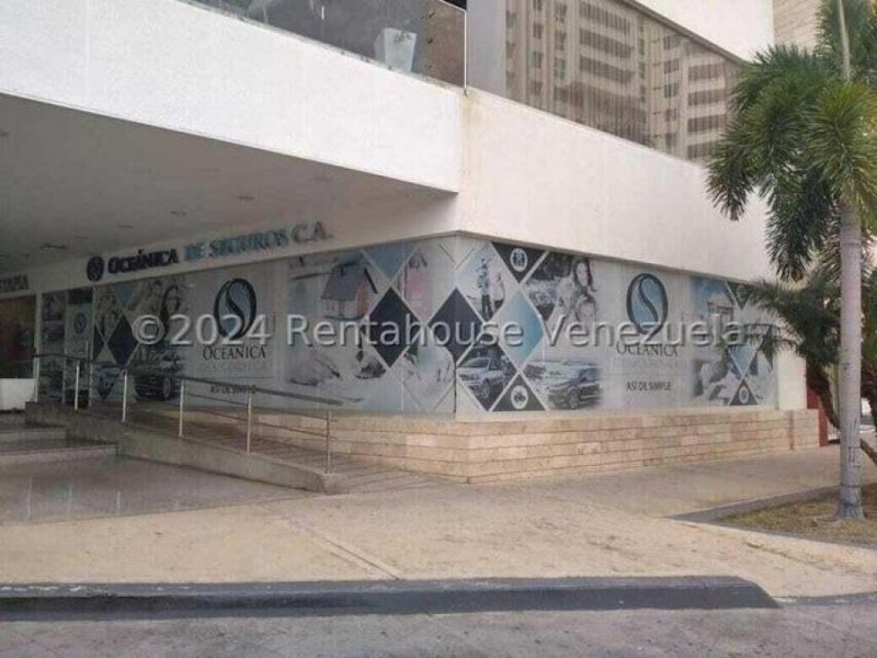 Foto Local en Venta en Maracaibo, Zulia - U$D 305.000 - LOV234699 - BienesOnLine