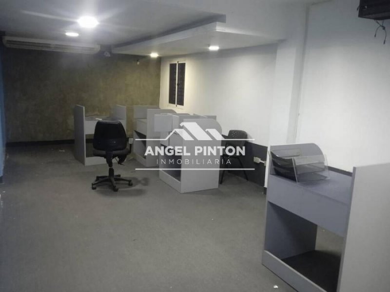 Foto Local en Alquiler en Maracaibo, Zulia - U$D 700 - LOA221431 - BienesOnLine