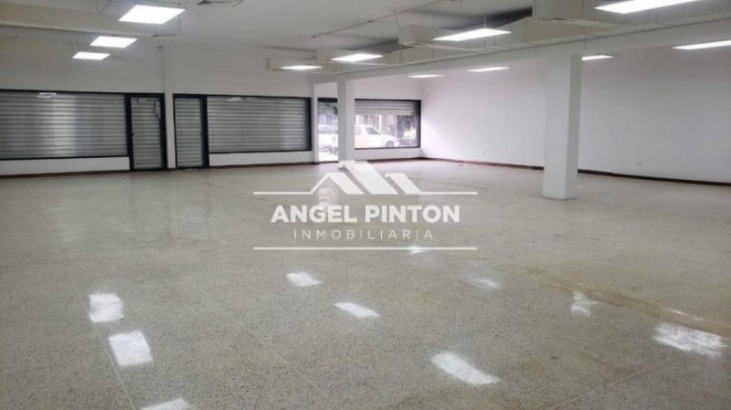 Foto Local en Alquiler en Maracaibo, Zulia - U$D 1.200 - LOA232506 - BienesOnLine