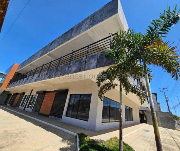 Foto Local en Venta en Coro, Falcón - U$D 220.000 - LOV238360 - BienesOnLine