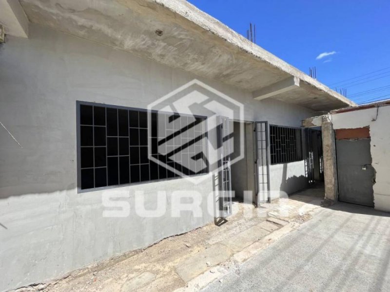 Foto Local en Venta en Carirubana, Punto Fijo, Falcón - U$D 35.000 - LOV201248 - BienesOnLine