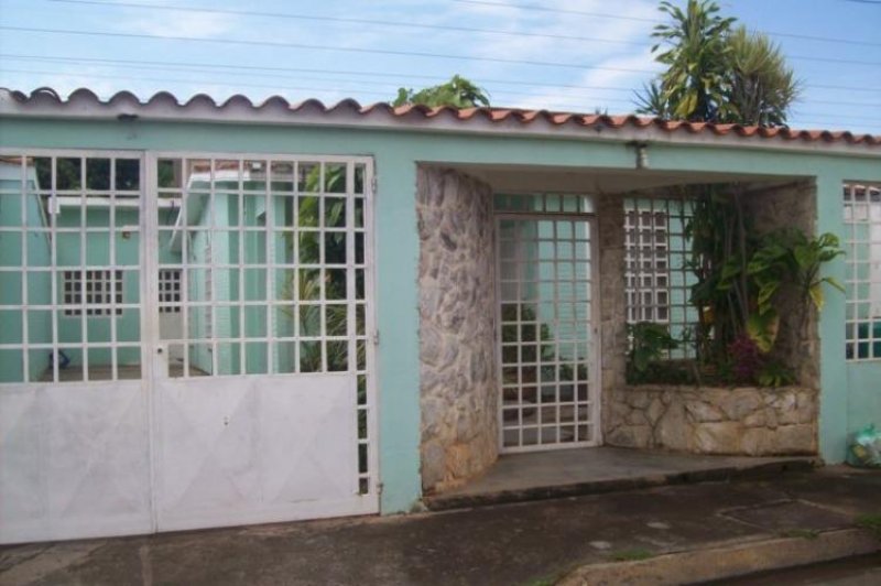 Foto Casa en Venta en Urbanización Lomas del Caroní, Ciudad Guayana, Bolívar - BsF 960.000 - CAV42089 - BienesOnLine