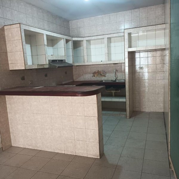 Foto Casa en Venta en SAN JOAQUIN, Carabobo - U$D 12.000 - CAV225711 - BienesOnLine