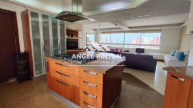 Apartamento en Venta en LA LAGO Maracaibo, Zulia