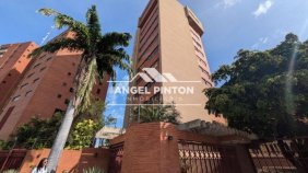 Apartamento en Venta en Avenida el Milagro Maracaibo, Zulia