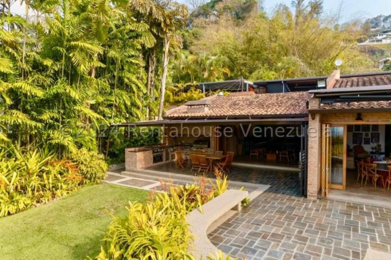 Casa en Venta en Cerro verde Caracas, Distrito Federal