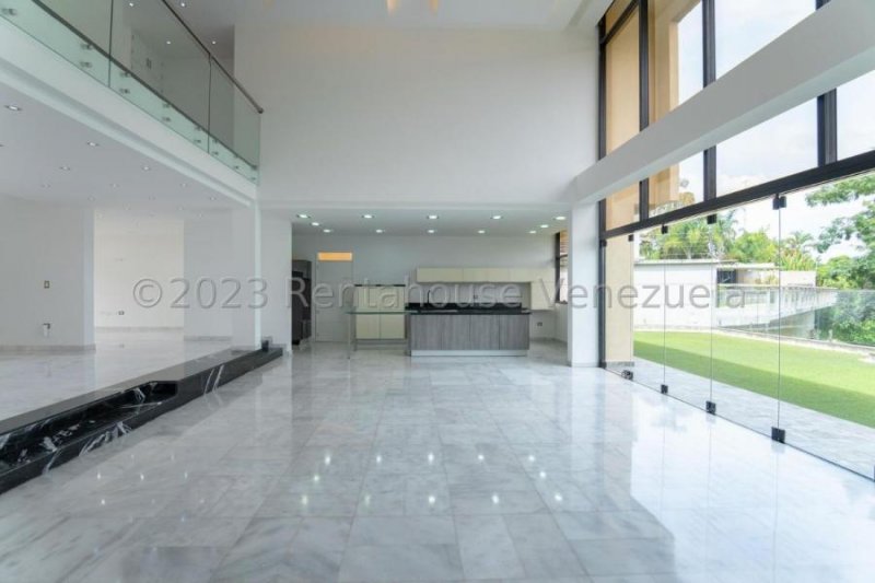 Foto Casa en Venta en Colinas del Tamanaco, Caracas, Distrito Federal - U$D 920.000 - CAV221820 - BienesOnLine