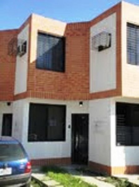 Foto Casa en Venta en Urb. Los Guayabitos, Conjunto Los Mangos Suites, Naguanagua, Carabobo - CAV19875 - BienesOnLine