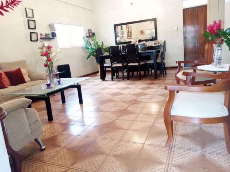 Foto Casa en Venta en Valencia, Carabobo - U$D 75.000 - CAV234245 - BienesOnLine