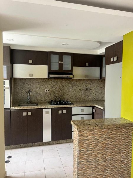 Apartamento en Alquiler en  LOS GUAYOS, Carabobo