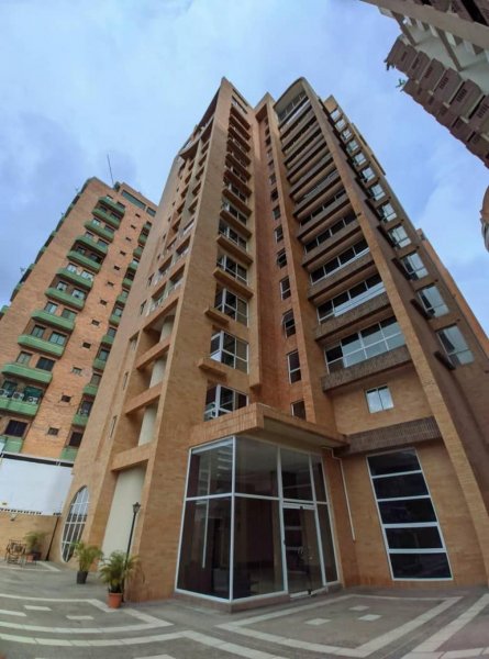 Foto Apartamento en Venta en SAN JOSE, Valencia, Carabobo - U$D 135.000 - APV180029 - BienesOnLine