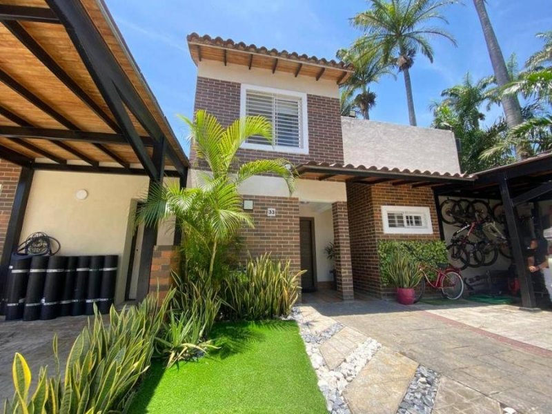 Foto Casa en Venta en EL RINCON, Carabobo - U$D 249.000 - CAV214986 - BienesOnLine