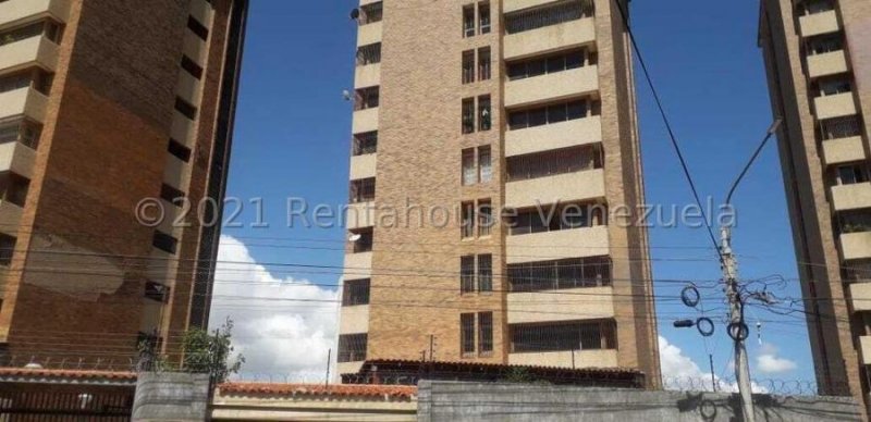 Foto Apartamento en Venta en Maracaibo, Zulia - U$D 22.000 - APV225396 - BienesOnLine