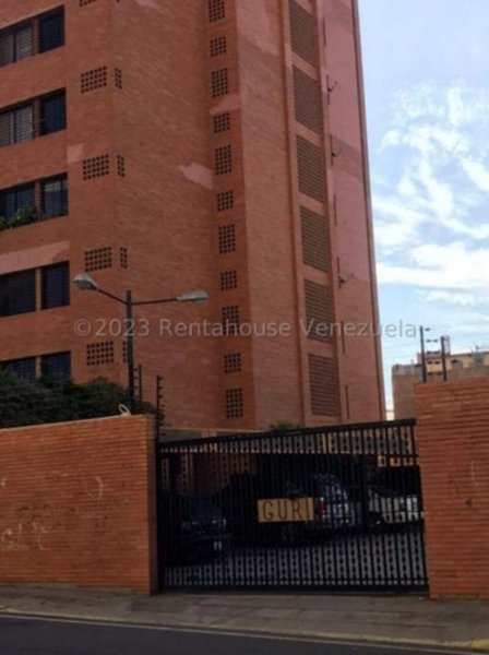 Foto Apartamento en Venta en Maracaibo, Zulia - U$D 76.000 - APV226462 - BienesOnLine