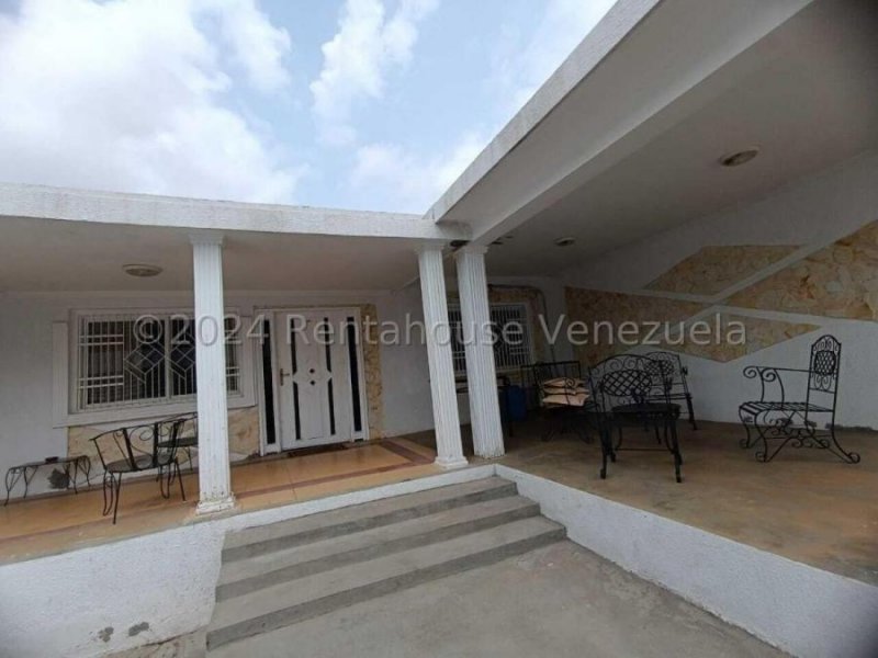 Foto Casa en Venta en Maracaibo, Zulia - U$D 17.000 - CAV237265 - BienesOnLine