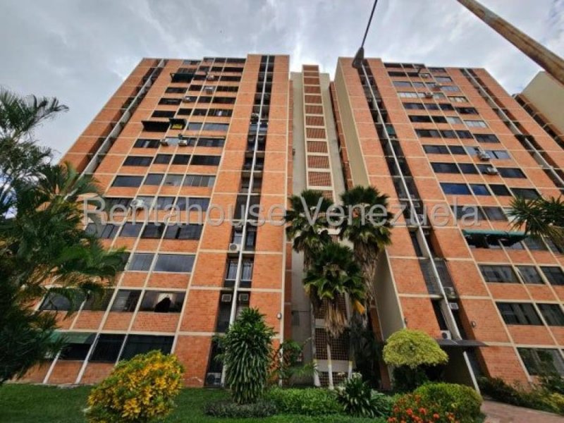 Apartamento en Venta en Girardot Maracay, Aragua