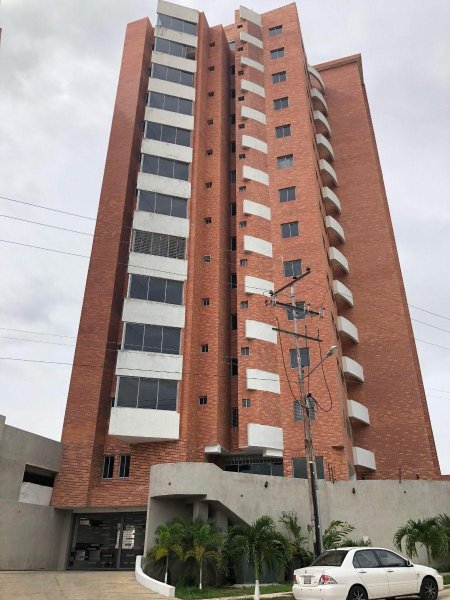 Foto Apartamento en Venta en El Rincon, Valencia, Carabobo - U$D 14.500 - APV137849 - BienesOnLine