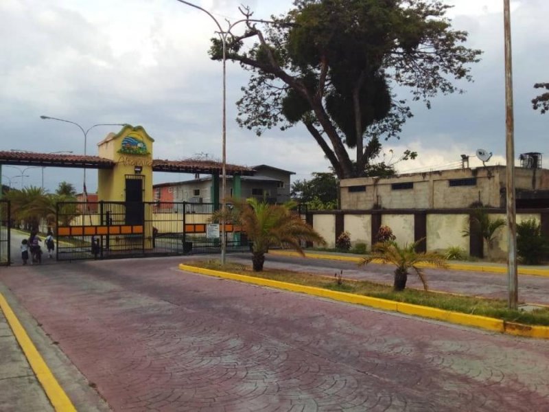 Foto Casa en Venta en San Joaquín, Carabobo - U$D 14.000 - CAV177571 - BienesOnLine