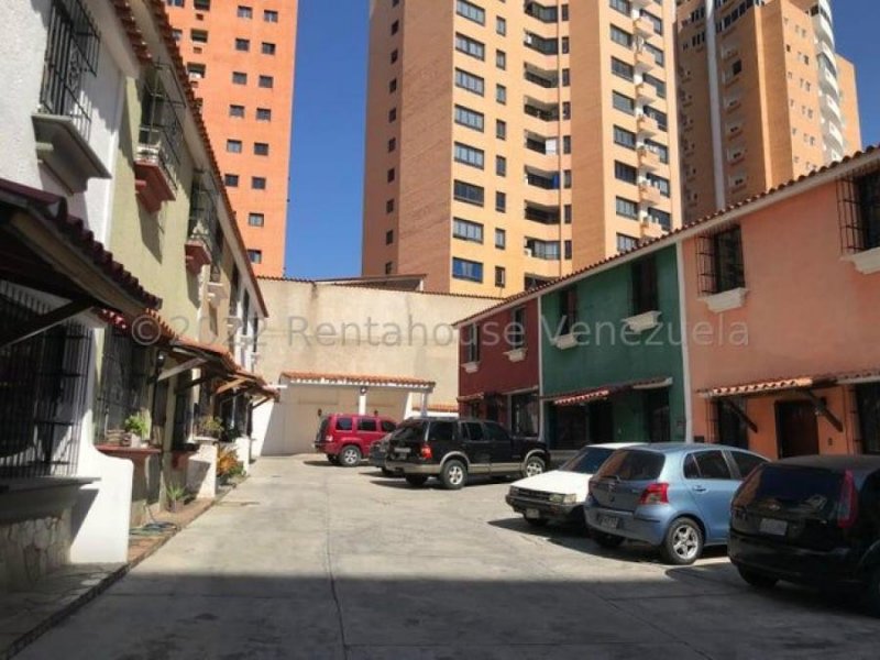 Quinta en Venta en Parroquia urbana San Jose El Parral, Carabobo