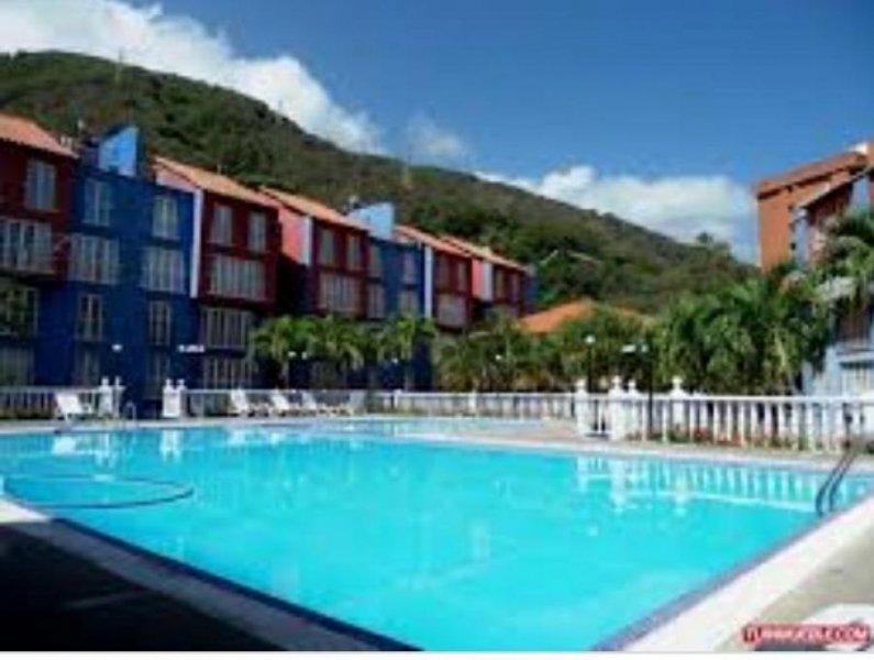 Apartamento en Venta en Caraballeda Tanaguarena, Vargas