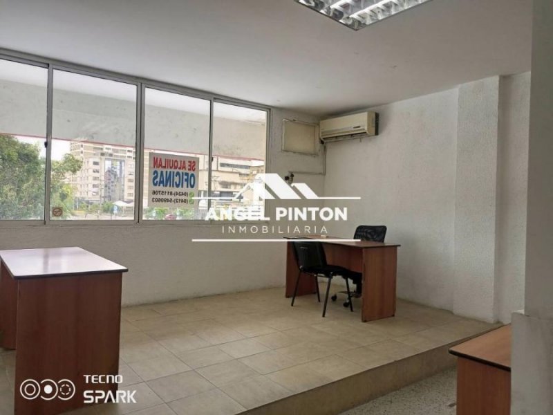 Foto Oficina en Alquiler en Avenida 5 de Julio, Maracaibo, Zulia - U$D 160 - OFA244938 - BienesOnLine