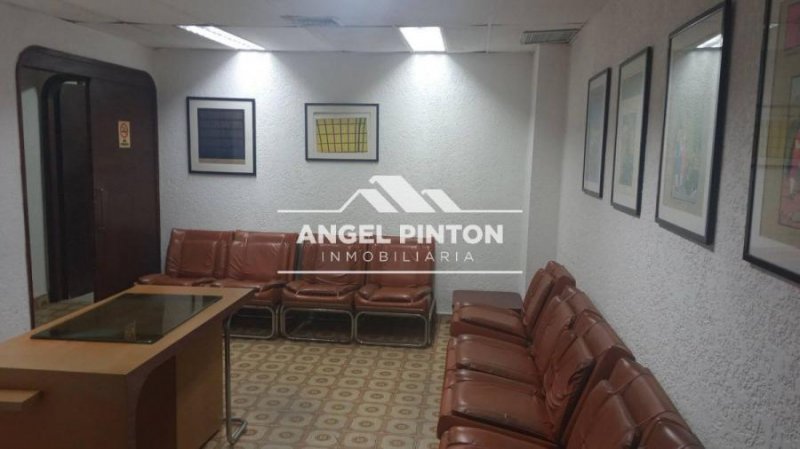 Foto Oficina en Alquiler en Maracaibo, Zulia - U$D 600 - OFA242837 - BienesOnLine