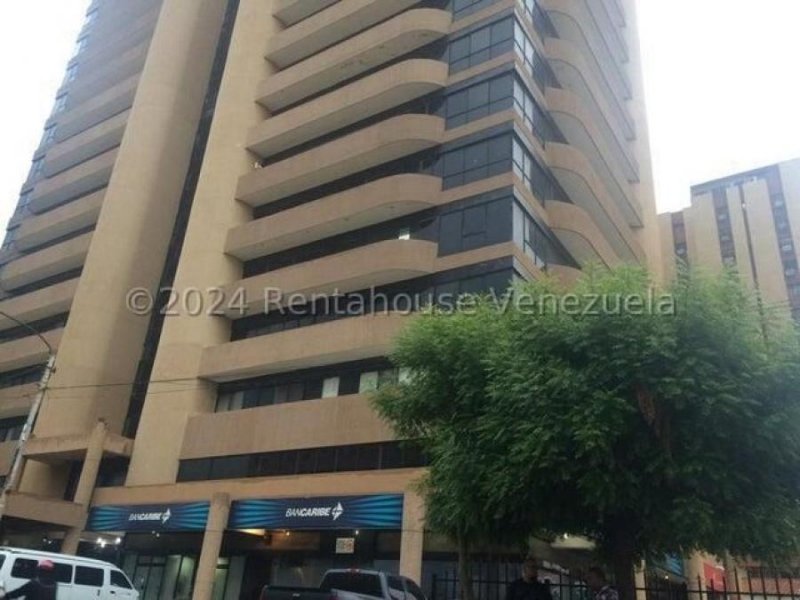 Foto Oficina en Alquiler en Maracaibo, Zulia - U$D 350 - OFA229859 - BienesOnLine