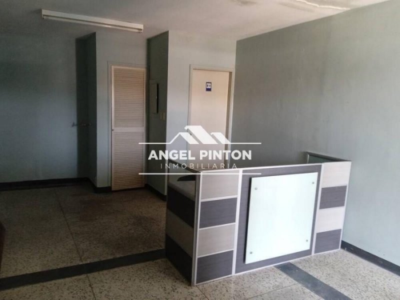 Foto Local en Alquiler en Maracaibo, Zulia - U$D 150 - LOA244389 - BienesOnLine