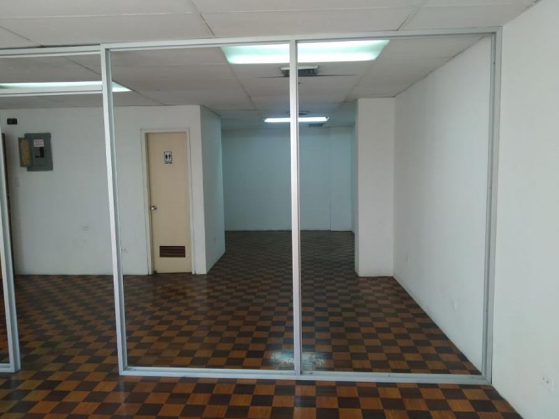 Foto Oficina en Venta en Catedral Caracas, Catedral Caracas, Distrito Federal - U$D 23.000 - OFV217294 - BienesOnLine