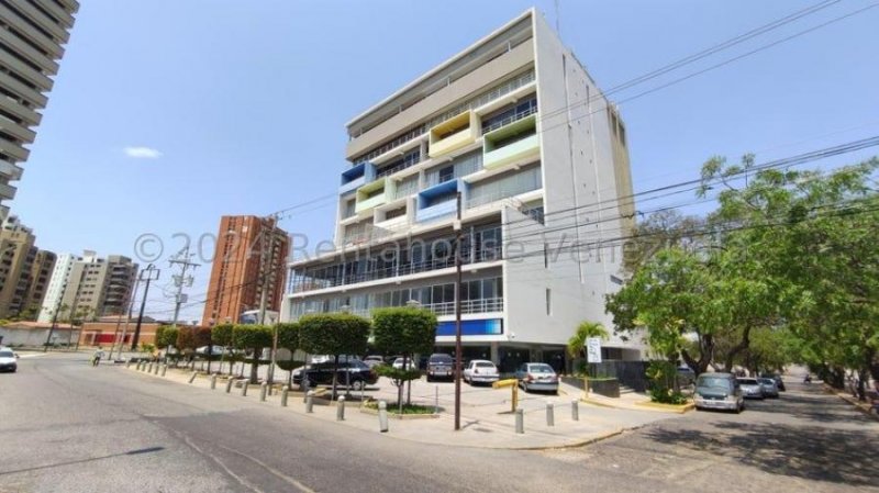 Foto Oficina en Alquiler en Maracaibo, Zulia - U$D 750 - OFA226842 - BienesOnLine