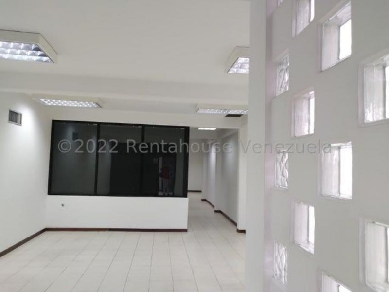 Foto Oficina en Alquiler en Maracaibo, Zulia - U$D 600 - OFA245295 - BienesOnLine