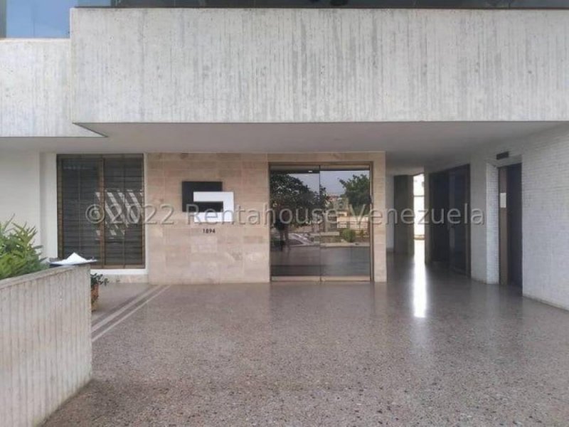 Foto Oficina en Alquiler en Maracaibo, Zulia - U$D 300 - OFA222526 - BienesOnLine