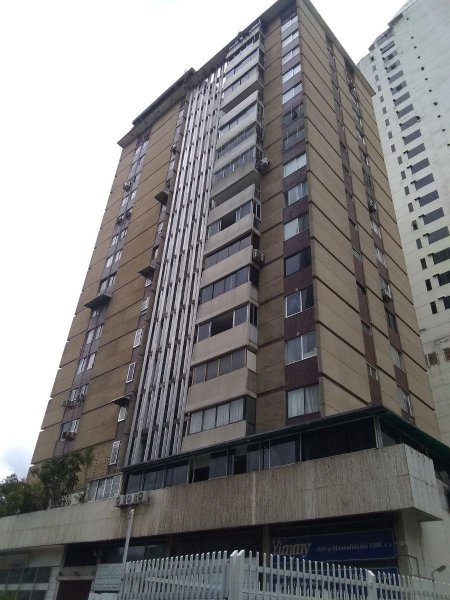 Foto Oficina en Alquiler en Municipio Chacao, Chacao, Distrito Federal - U$D 800 - OFA149228 - BienesOnLine