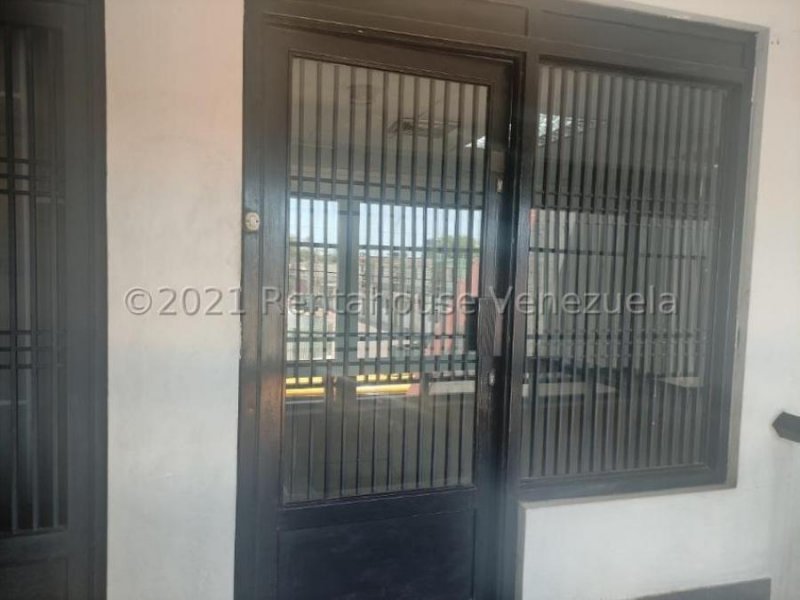 Foto Local en Alquiler en Maracaibo, Zulia - U$D 240 - LOA219722 - BienesOnLine