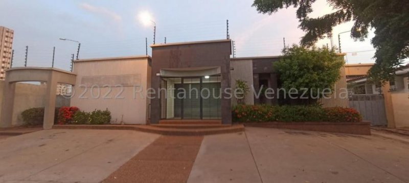 Foto Oficina en Alquiler en Maracaibo, Zulia - U$D 1.200 - OFA204878 - BienesOnLine