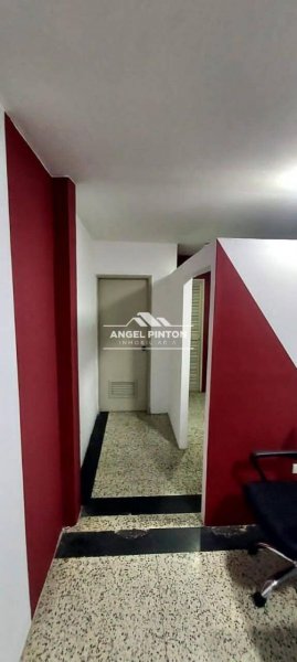 Foto Oficina en Alquiler en Norte, Maracaibo, Zulia - U$D 200 - OFA250745 - BienesOnLine