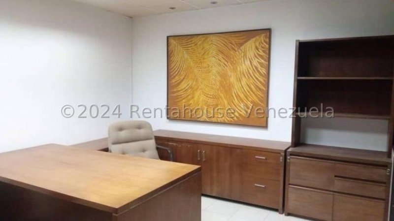 Foto Oficina en Alquiler en Maracaibo, Zulia - U$D 350 - OFA237518 - BienesOnLine