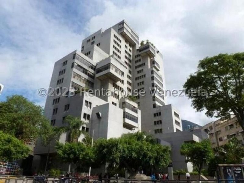 Oficina en Venta Chacao - Caracas # 24-5600 G. 04143054662 / 04143247646