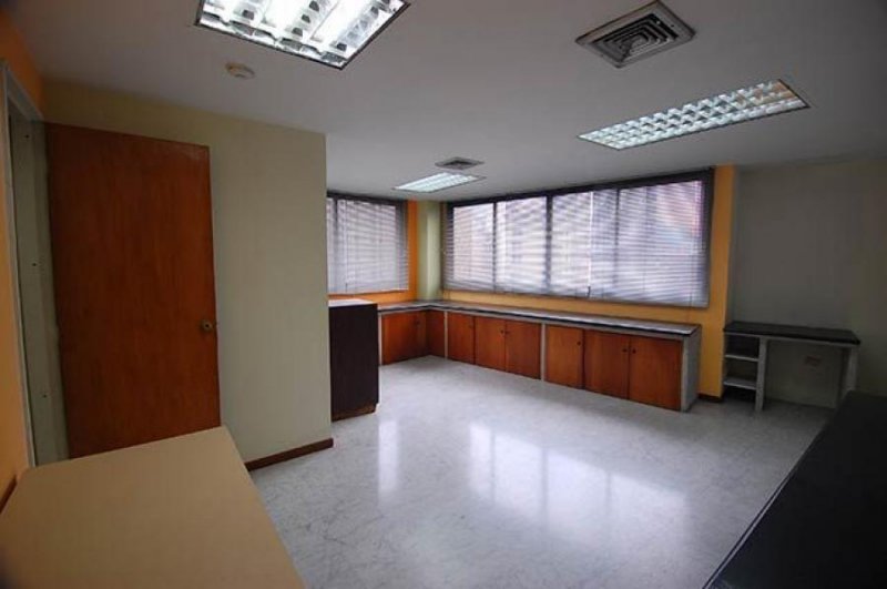 Foto Oficina en Venta en Caracas, Distrito Federal - U$D 35.000 - OFV226171 - BienesOnLine