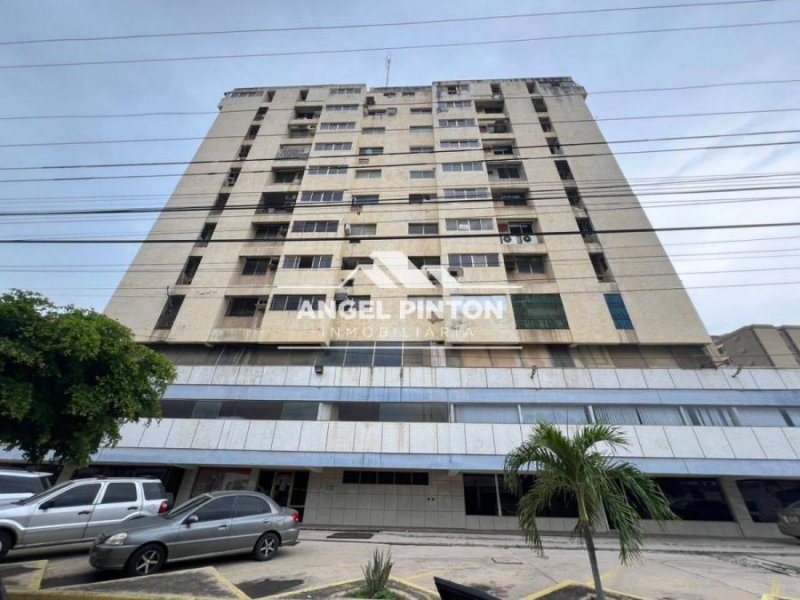 Foto Oficina en Venta en Dr Portillo, Maracaibo, Zulia - U$D 16.000 - OFV233109 - BienesOnLine