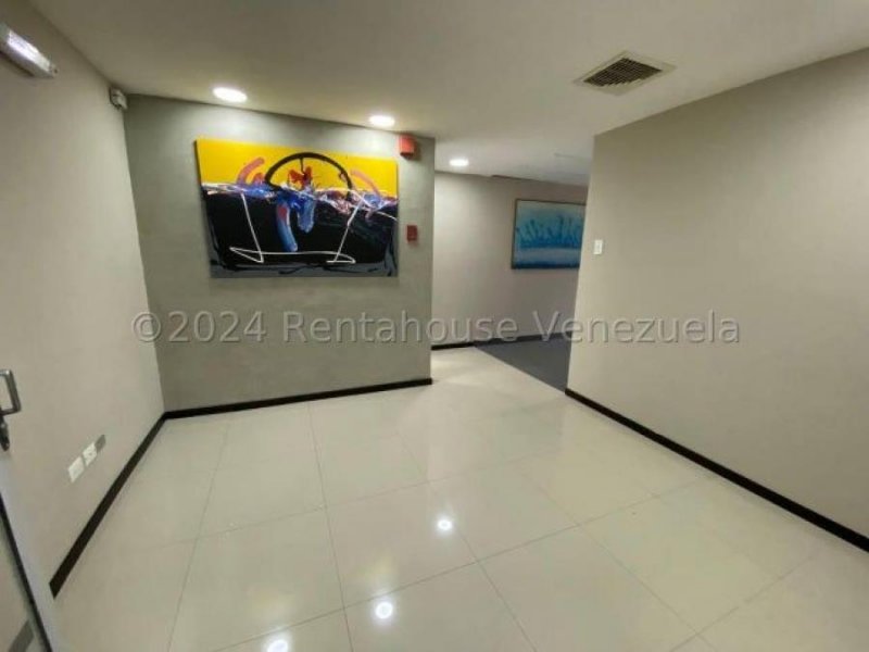 Foto Oficina en Alquiler en Maracaibo, Zulia - U$D 1.000 - OFA237708 - BienesOnLine