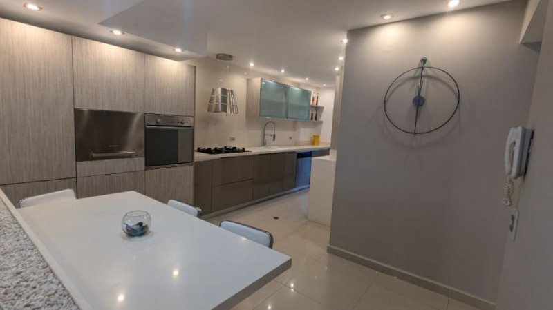 Apartamento en Alquiler en SAN JOSE Valencia, Carabobo