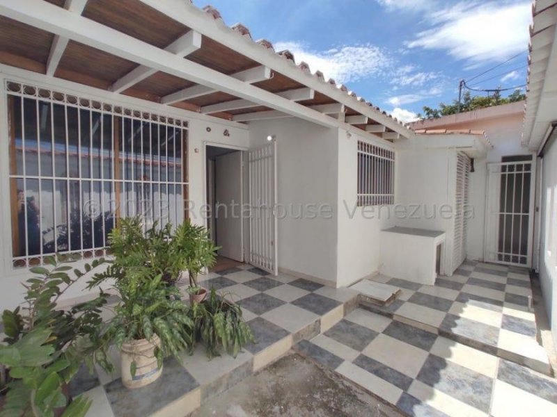 Casa en Venta en Santiago Mariño VALLE LINDO TURMERO, Aragua