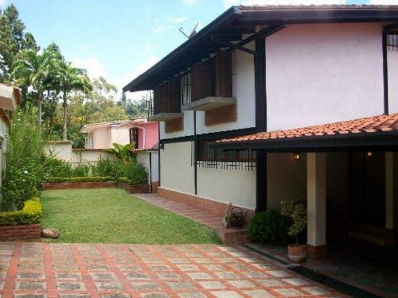 Foto Casa en Venta en Oripoto, El Hatillo, Municipio El Hatillo, Distrito Federal - U$D 365.000 - CAV191662 - BienesOnLine